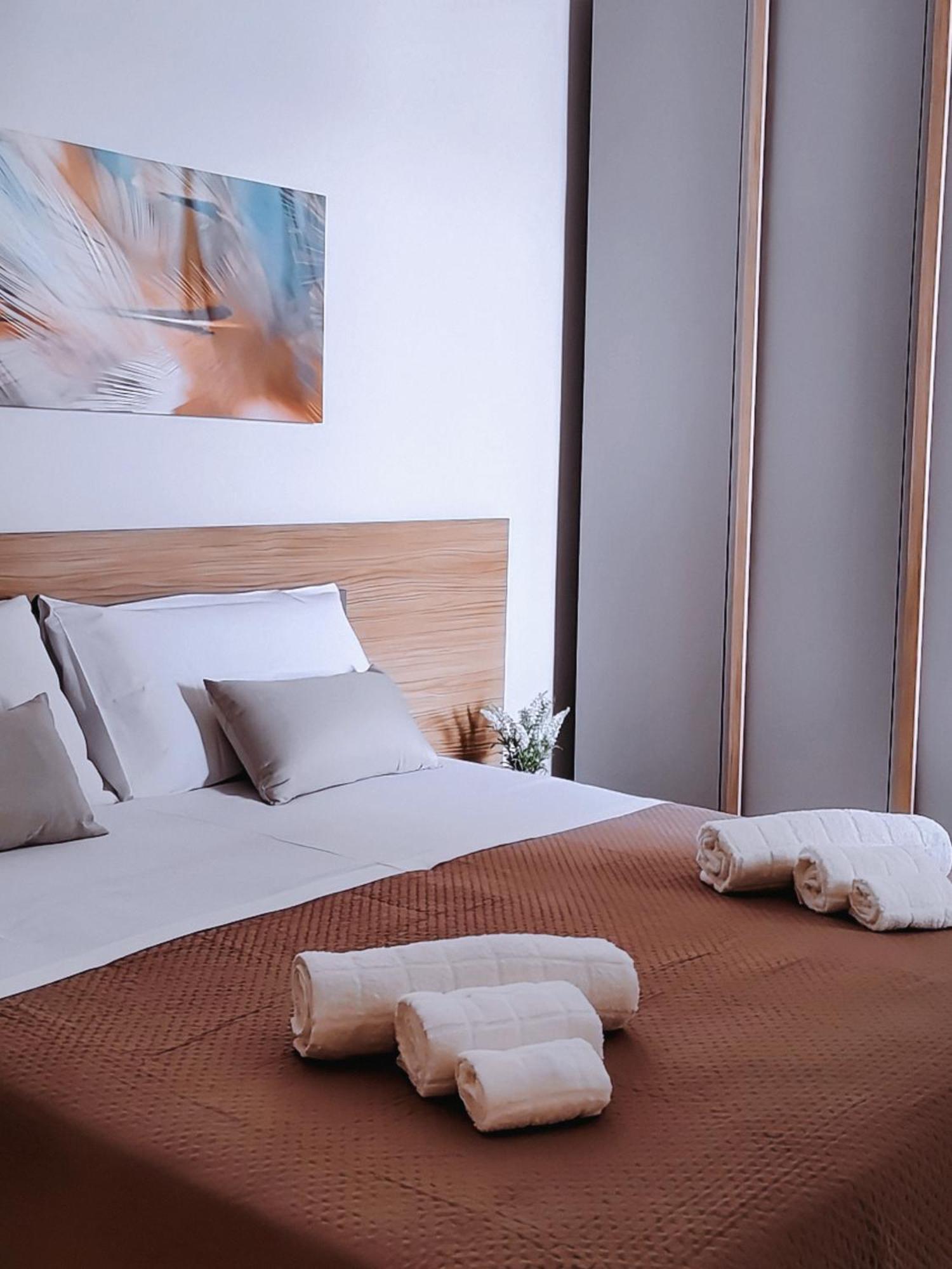 Fd Apartments - Zoe Prestigioso Appartamento Vicino Alla Stazione E Al Centro Monopoli Eksteriør billede