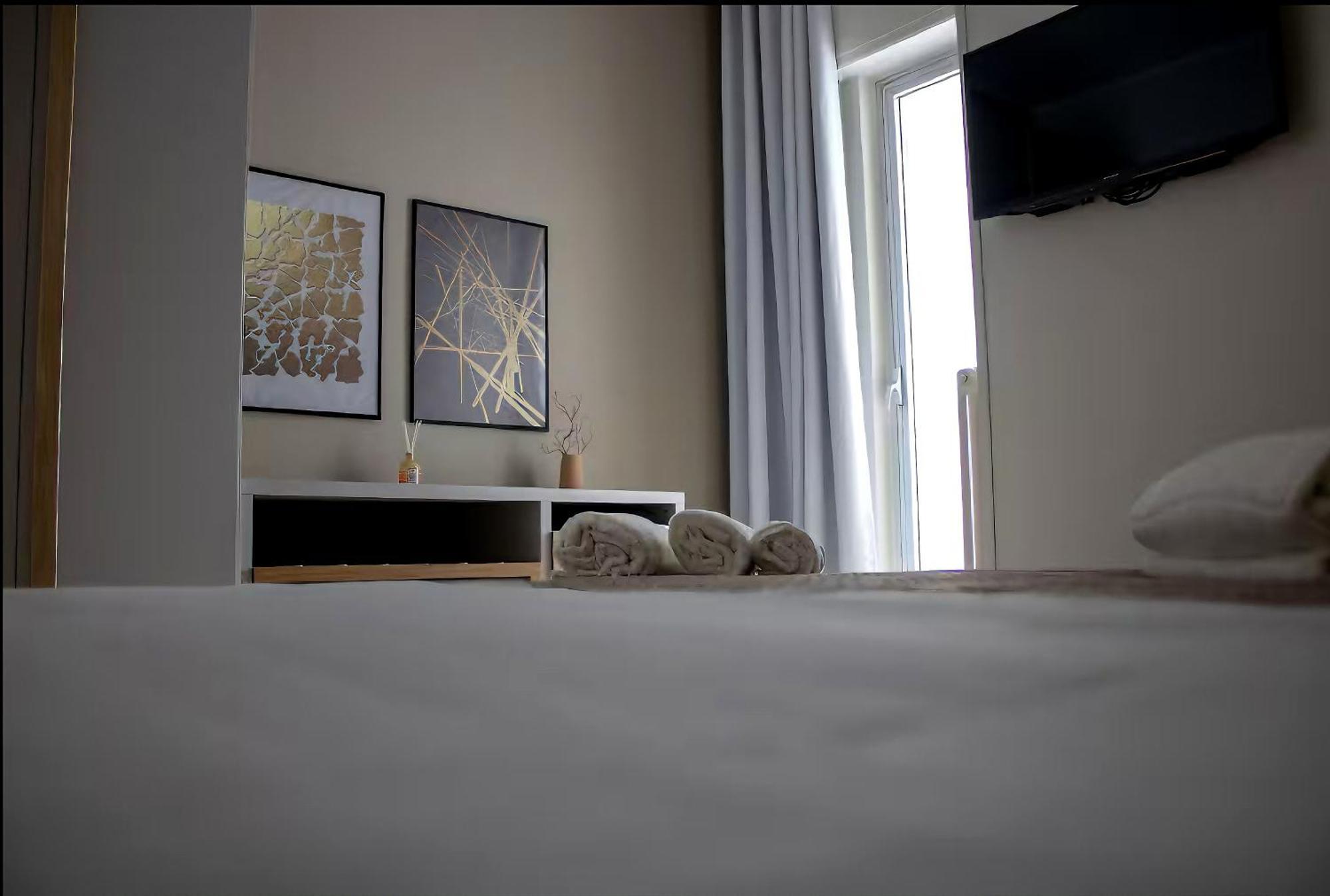 Fd Apartments - Zoe Prestigioso Appartamento Vicino Alla Stazione E Al Centro Monopoli Eksteriør billede
